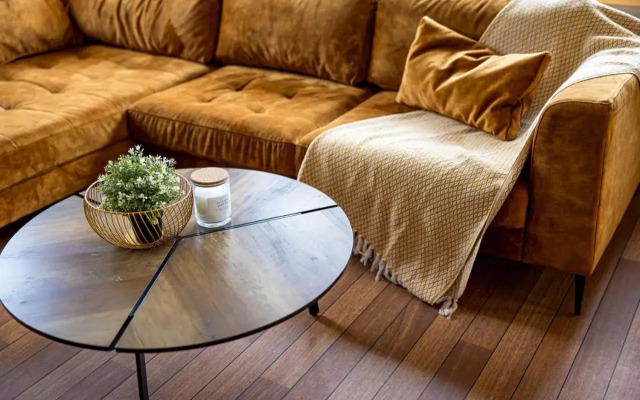 VIEW POINT APT@City Center+PKG, By Cohost