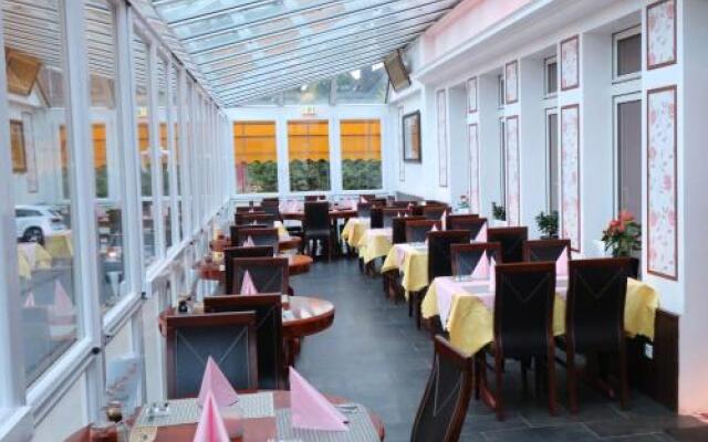 Hotel Neo Cologne Bonn Airport