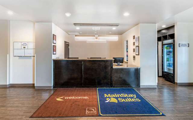 MainStay Suites Denver International Airport
