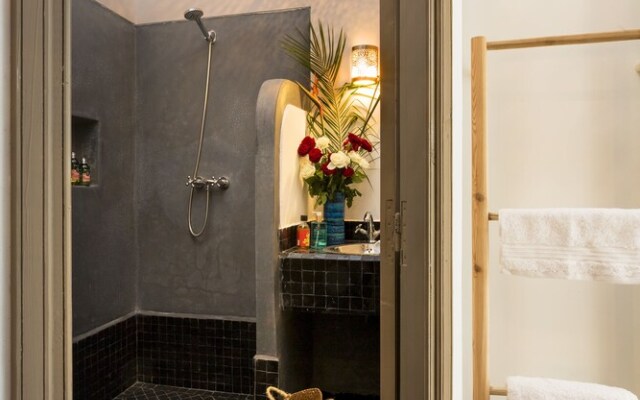 Riad Lumière