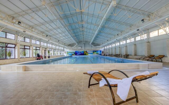 Mountain View Hot Spring Resort