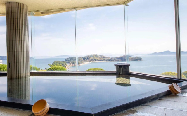 New Kankai Honkan Tenku Ocean View Hotel Kairo