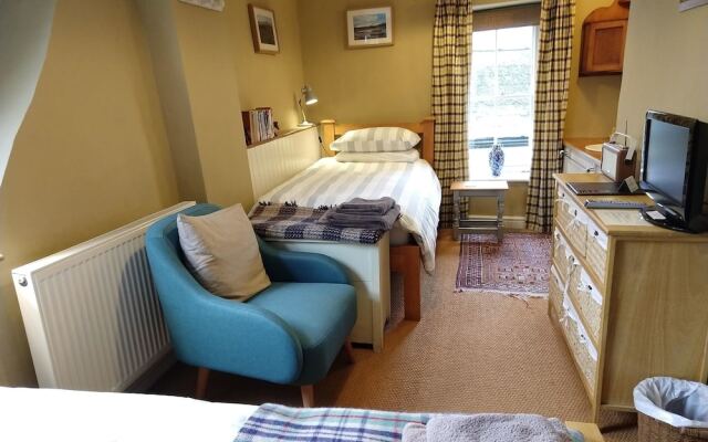 Bridge Cafe Bed and Breakfast