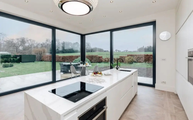 Wisteria House in Buckinghamshire