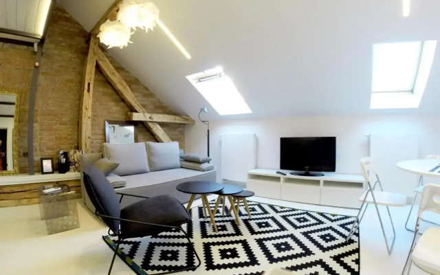 Upper Town Apartment