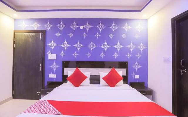 Oyo Flagship 65319 Bd Palace