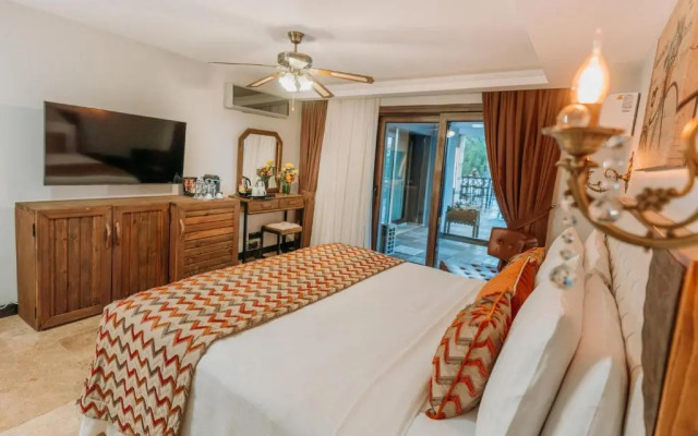 Doors Urla Hotel & Bungalows