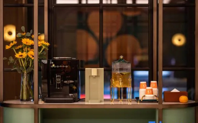 Orange Hotel (Dalian Railway Station)