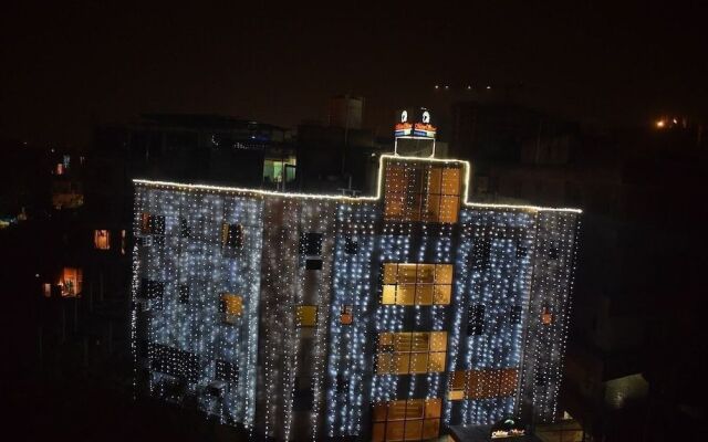 The Metro Star Hotel, Jasol