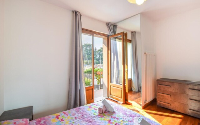 Stunning Home in Pilzone/iseo With 4 Bedrooms and Wifi
