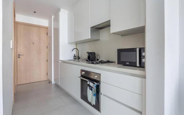 Frank Porter - Marquise Square