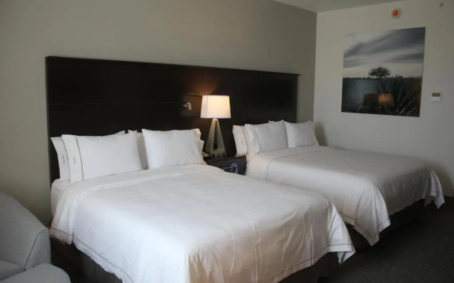 Holiday Inn Express & Suites Silao Aeropuerto - Terminal by IHG