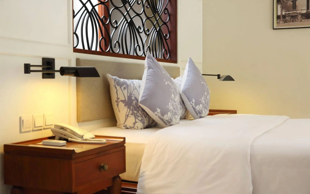 Seminyak Lagoon All Suites Hotel