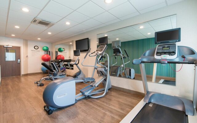 Holiday Inn Express & Suites Columbia-I-26 @ Harbison Blvd by IHG