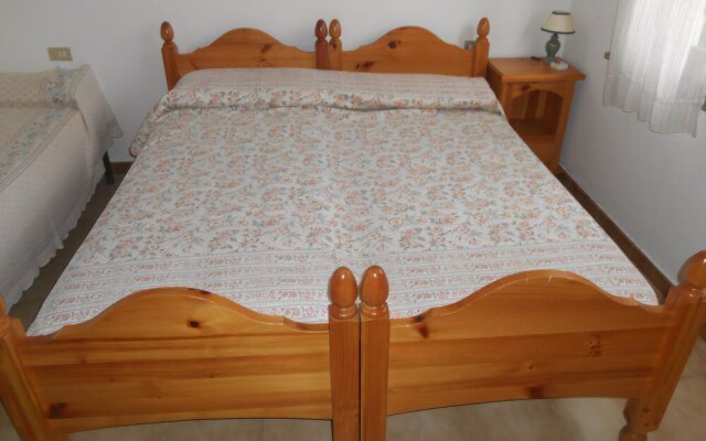 San Teodoro Centro Apartments