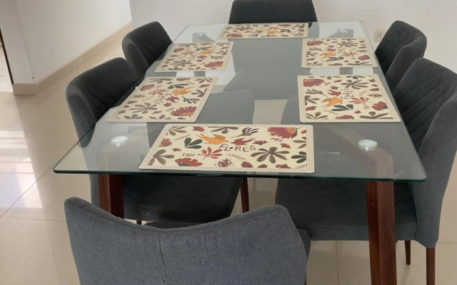 Apartamento familiar amoblado