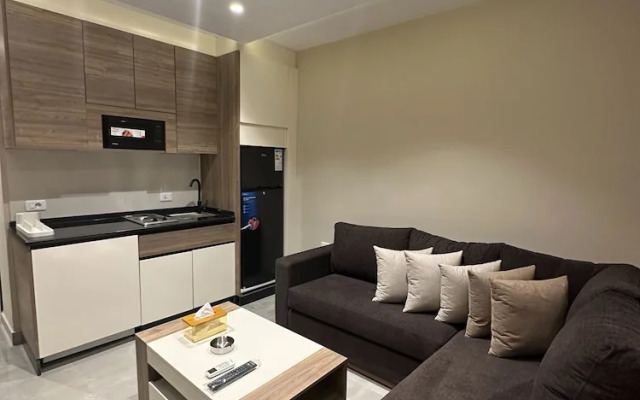 Charming Amman Apartment With Electric Heating & Satellite TV