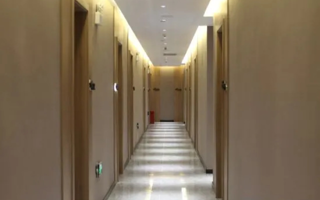 QueliE-sports Hotel（ShangqiuNormal University Branch) – Hotel Rooms – Shangqiu