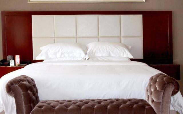 Phoenix Business Hotel