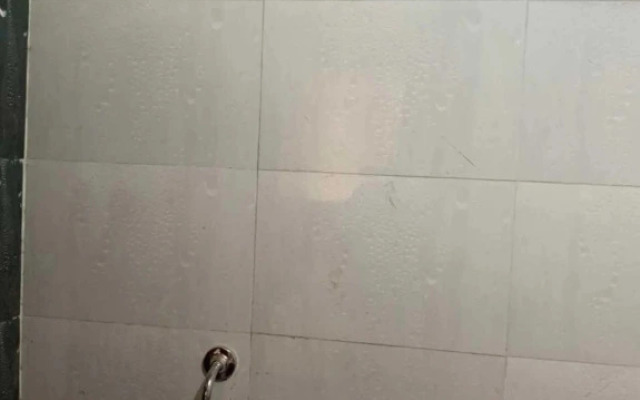 Spot On 88657 Hotel Dazi Star