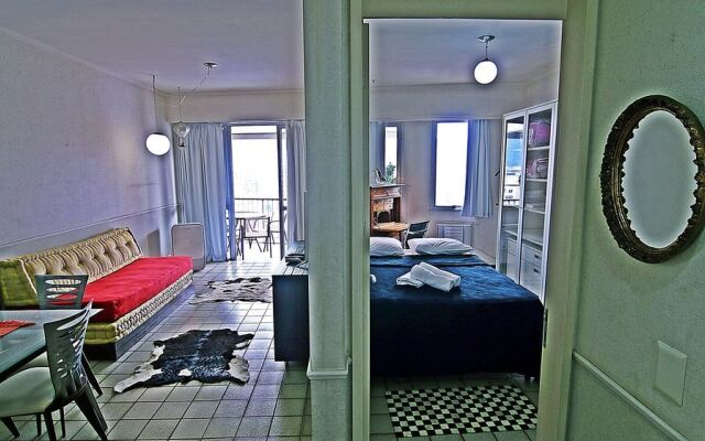 Rio Spot Apartments U027