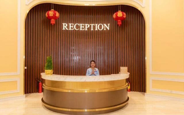 Dynasty Casino Hotel