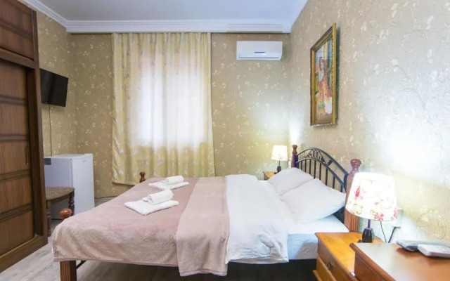 Terrace House Near Opera