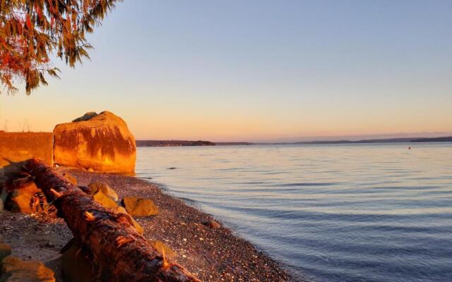 Hummingbird Haven B&B