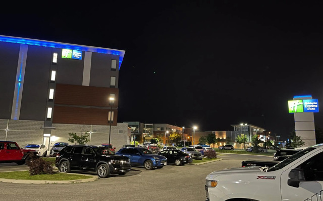 Holiday Inn Express & Suites - Gatineau - Ottawa by IHG
