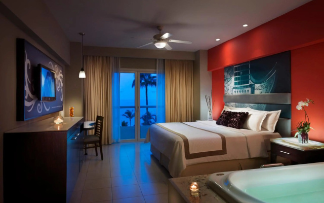 Hard Rock Hotel Vallarta