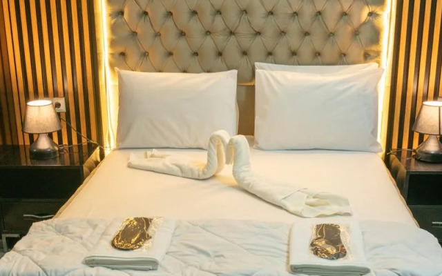 Omer Agah Otel