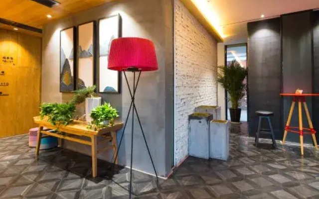 Tingquan Meiyu Hotel (Jinhua Vocational and Technical College)