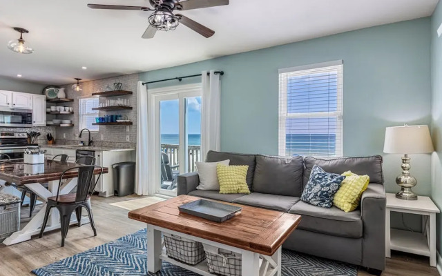 Sunrise Village #210