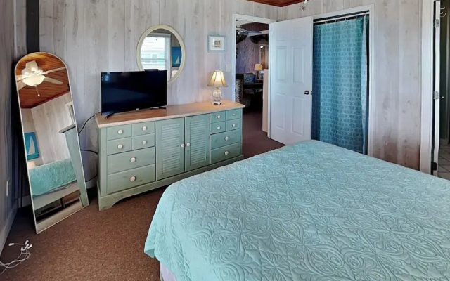Blue Shamu by Topsail Realty