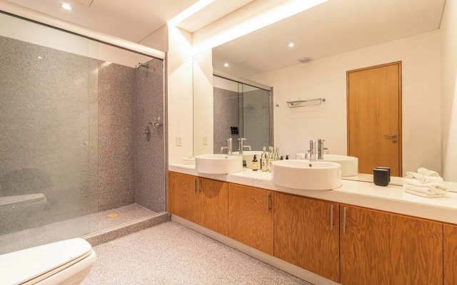 Casa Reforma by Kukun