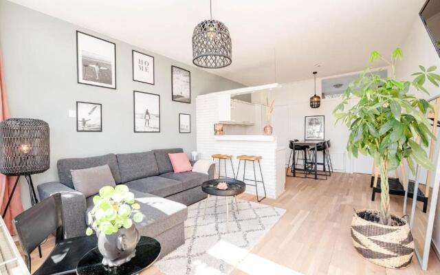 Amsterdam Beach Apartment 1, Private Garden