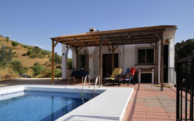 Beautiful Holiday Home in Almogia With Swimming Pool