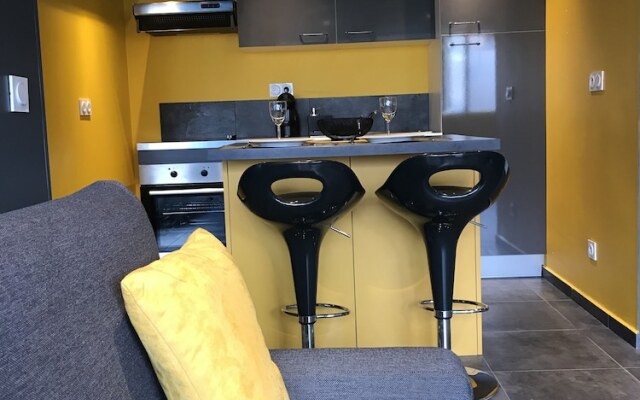 2P calme & confort à 3 min du tribunal