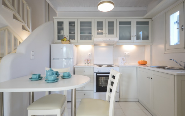 Naxian Queen Luxury Villas & Suites