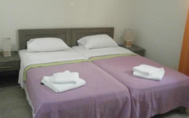 Daniela Apartments