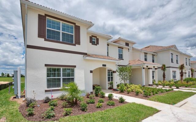 Modern and Spacious 5 bed Home Resort