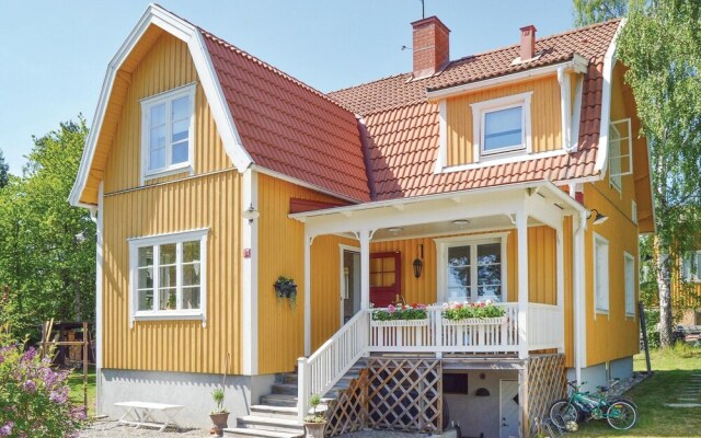 Awesome Home in Saltsjö-boo With 3 Bedrooms and Wifi