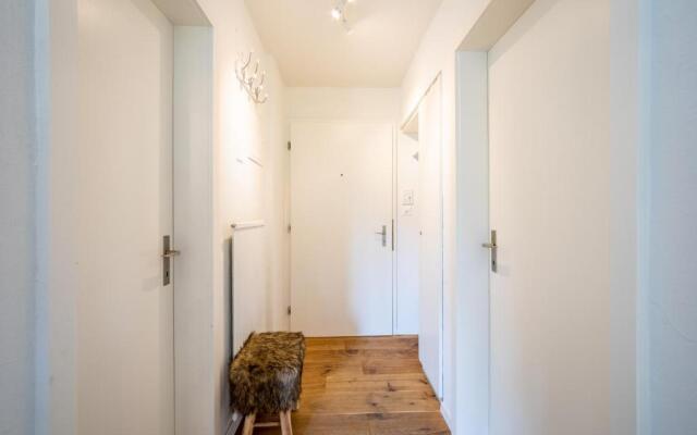 Casa Curnera 8