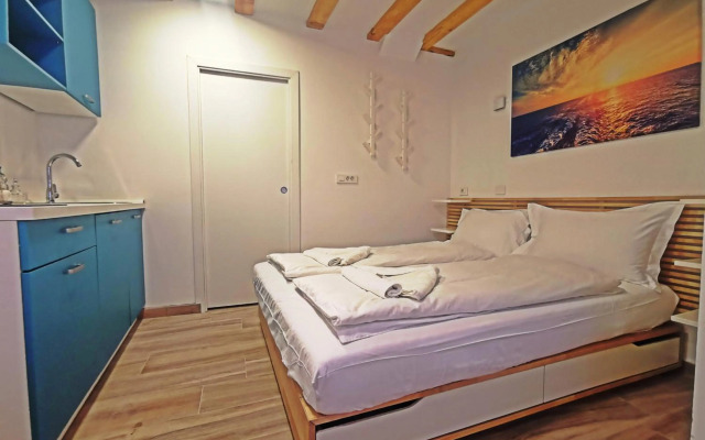 Ribiška hiša - Old Piran Fisherman's House