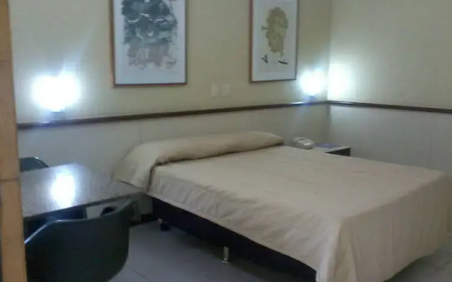 Century Park Hotel
