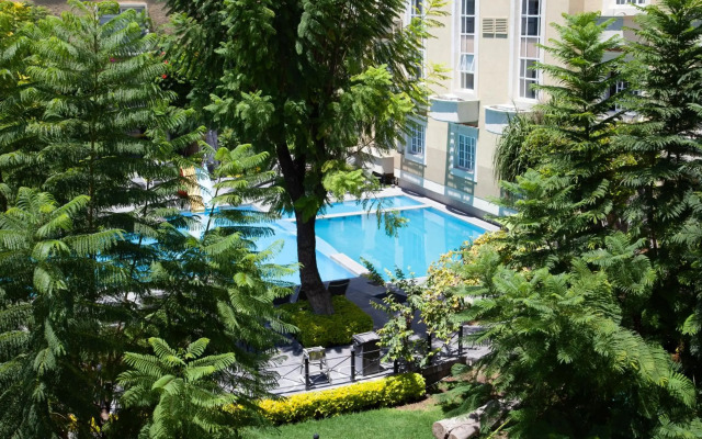 Plaza Camelinas Hotel