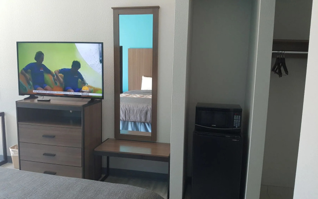 Haven Inn & Suites Willowbrook