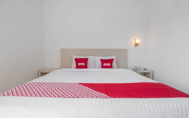 OYO 1633 Hotel Darma Nusantara 3