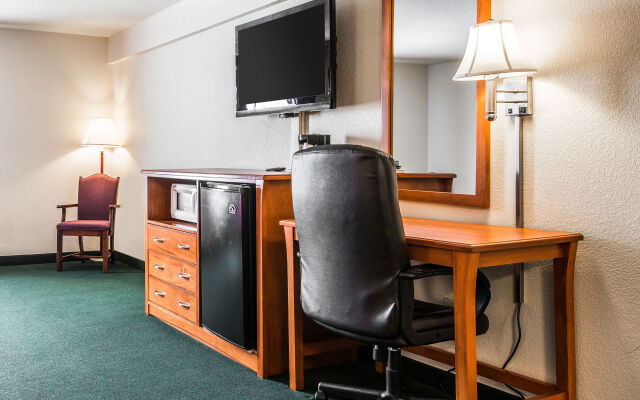 Quality Inn Kearney - Liberty