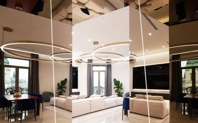 Luxury Penthouse In Downtown